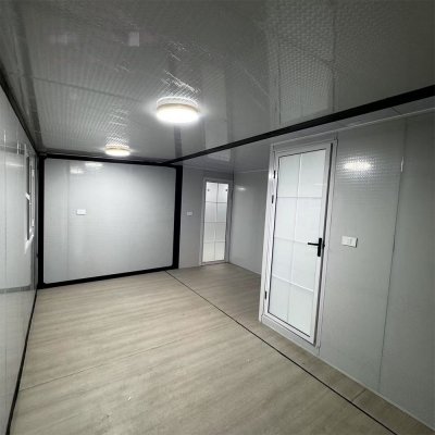 expand the interior container tenant hall