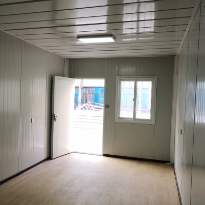 inside the assemble container house